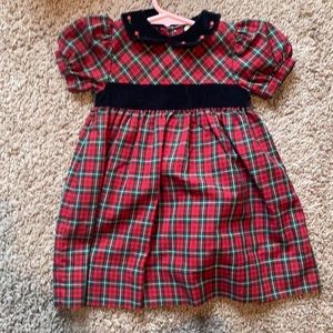 Classic tartan dress worn once (with us!). Beautifully made, no flaws.